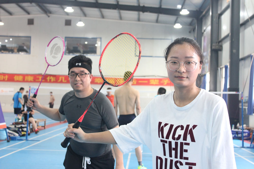 混雙冠軍：造價(jià)咨詢中心李航、李莎莎