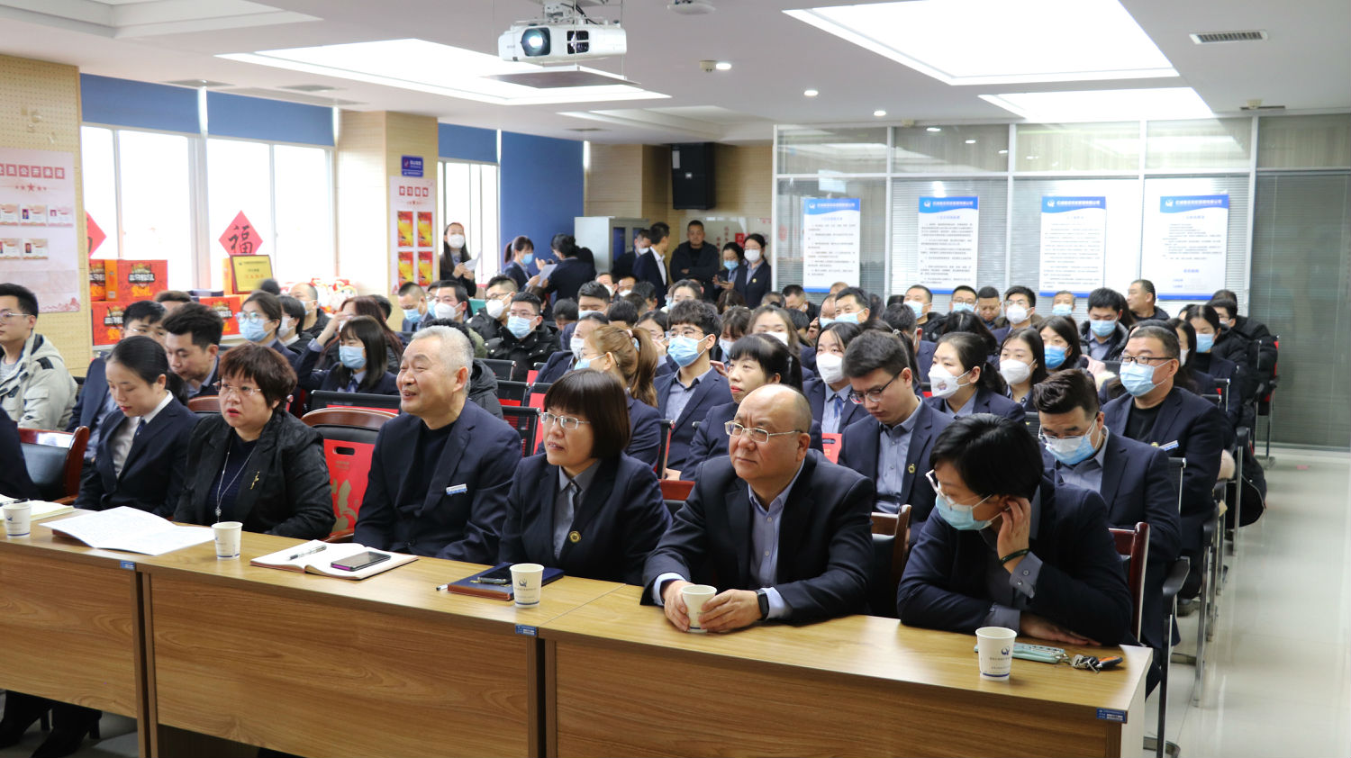 砥礪深耕，行穩(wěn)致遠(yuǎn)|億誠(chéng)管理2022年度年會(huì)暨2023年度目標(biāo)責(zé)任簽訂會(huì)成功召開(kāi)