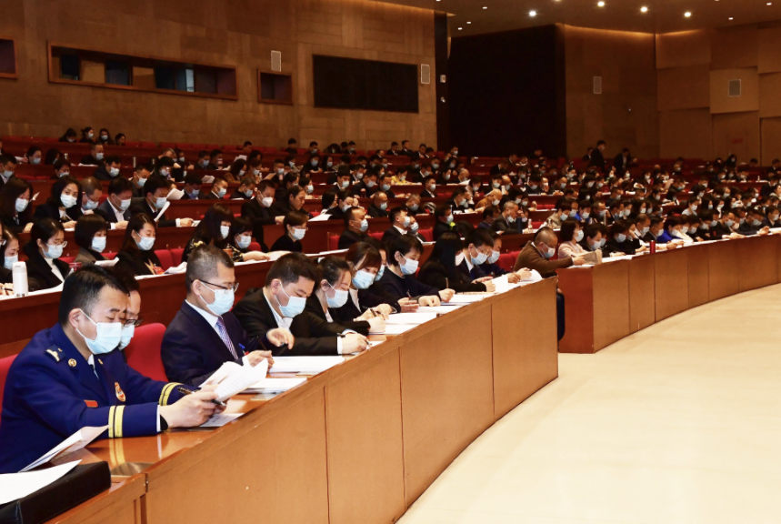 西安市雁塔區(qū)第十八屆人代會第二次會議召開，億誠董事長李妮與會建言