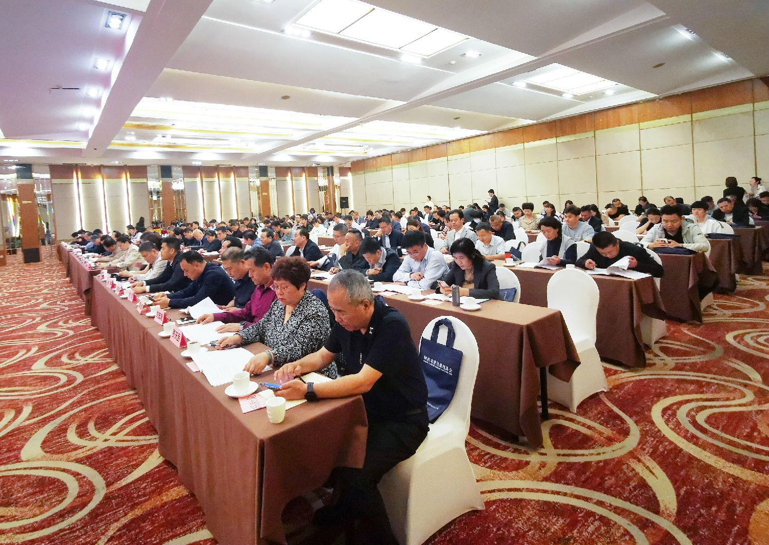 陜西省建設監(jiān)理協會三屆三次會議